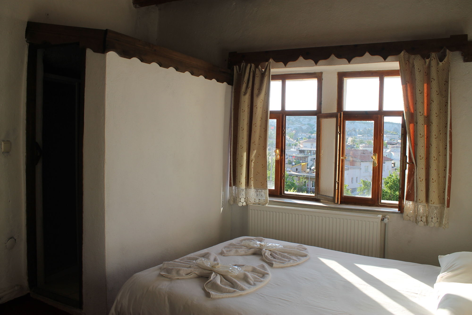 Yasin'S Place Backpackers Cave Hostel Гьореме Екстериор снимка